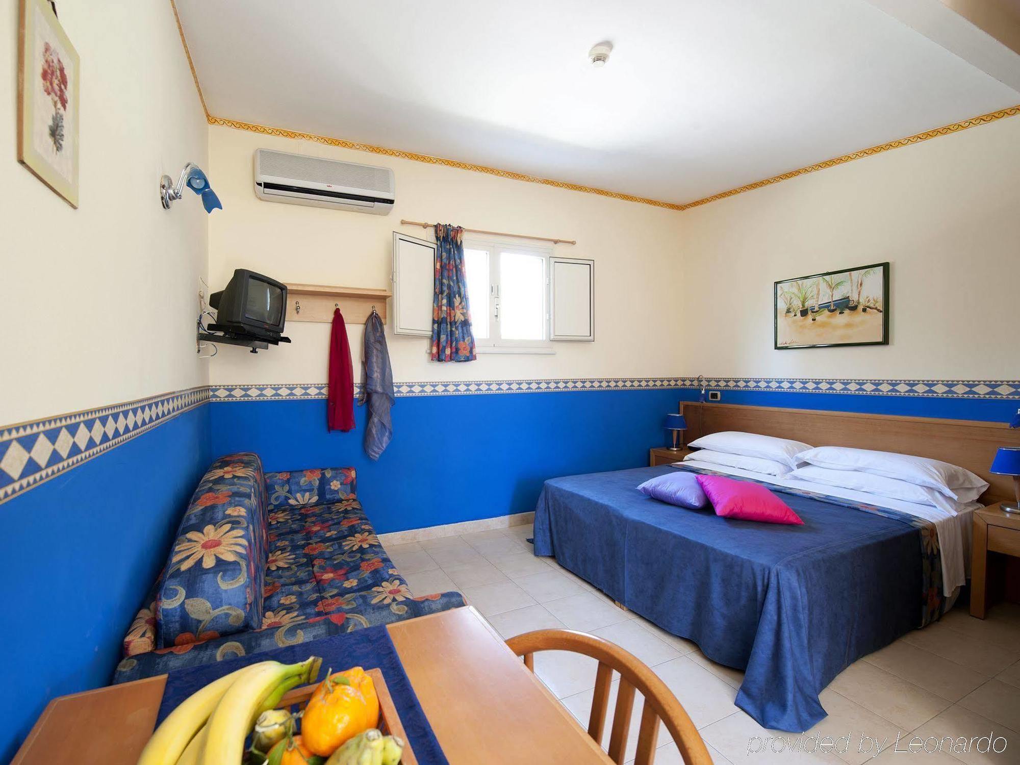 Villaggio Albergo Internazionale La Plaja Катанія Екстер'єр фото